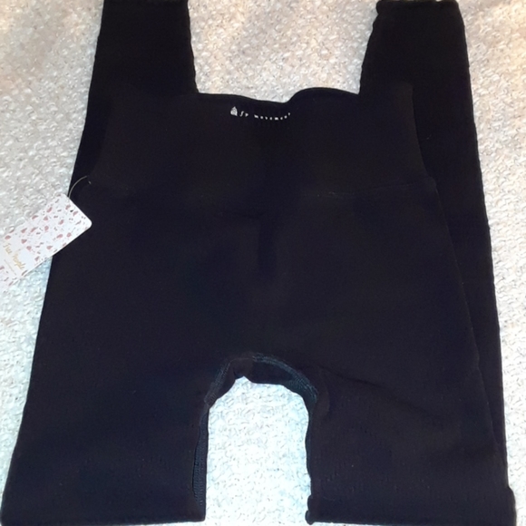 Last 1! FP Movement Ecology Leggings Black - Picture 12 of 14